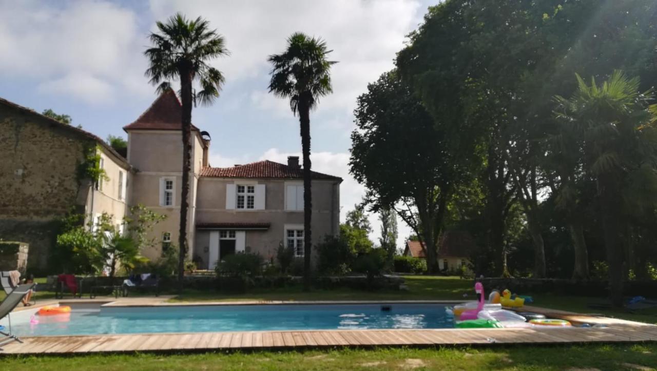 Chateau Saint Martin B&B Pouillon Exterior foto