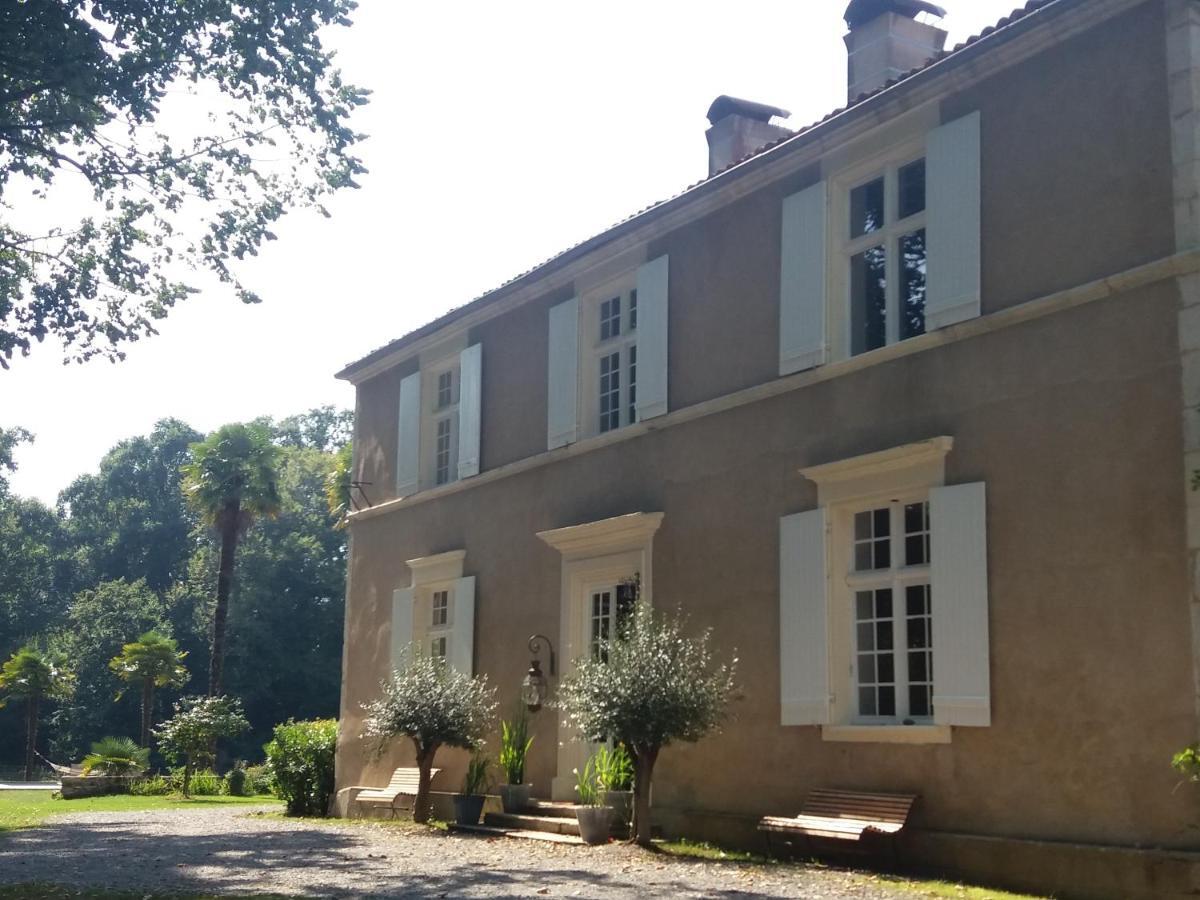 Chateau Saint Martin B&B Pouillon Exterior foto